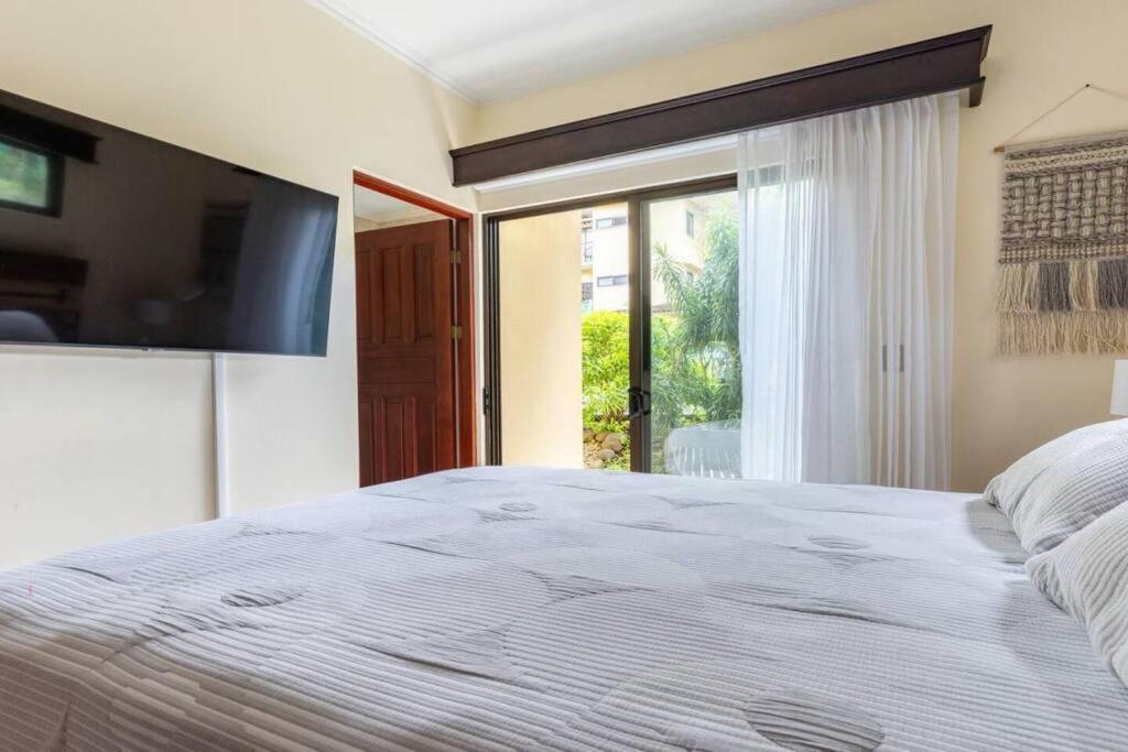The Oaks Tamarindo Pool Front Condominiums Fast Wifi Exteriör bild